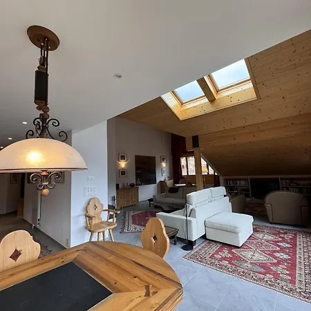 Bella Vista 12 - Penthouse Apartamento Wengen