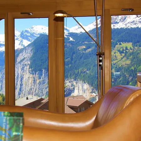 Bella Vista 12 - Penthouse Apartman Wengen